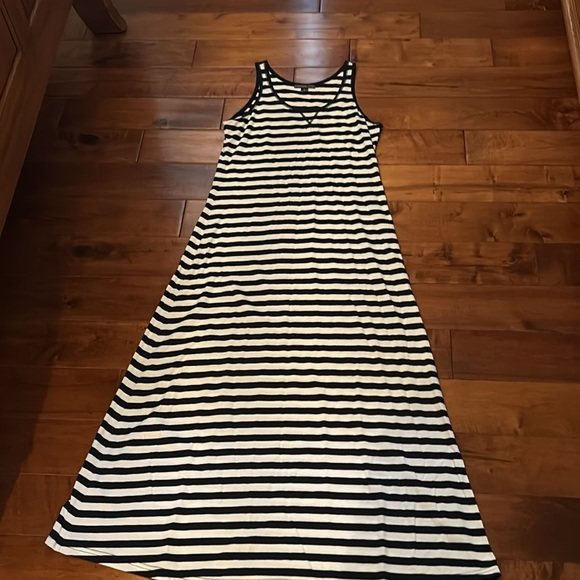 Tank Dress - Picture 5 of 7